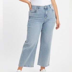 Women’s Wide Leg Rhinestone Jean (20W)